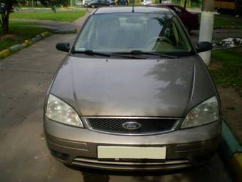 2005 Ford Focus Pictures