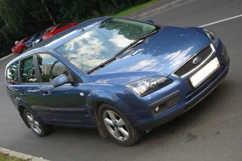 2005 Ford Focus Pictures
