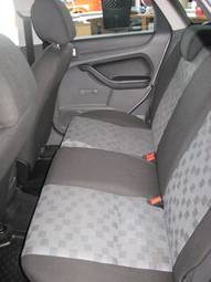 2005 Ford Focus Pictures