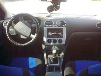 2005 Ford Focus Wallpapers