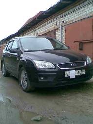 2005 Ford Focus Pictures