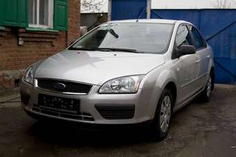 2006 Ford Focus Pictures