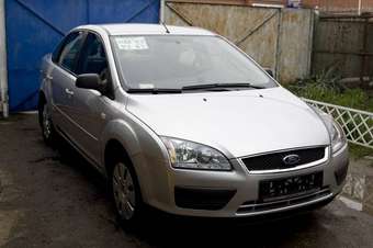 2006 Ford Focus Pictures