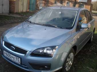 2006 Ford Focus Photos