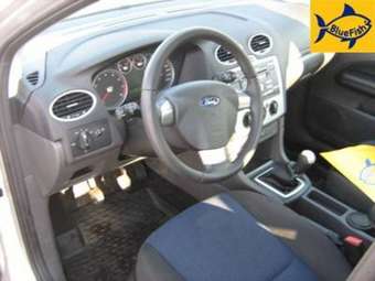 2006 Ford Focus Photos