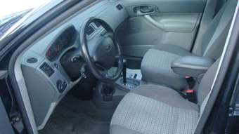 2006 Ford Focus Images