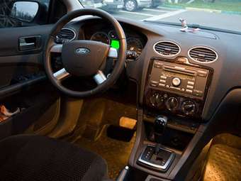 2006 Ford Focus Pics