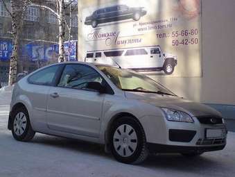 2006 Ford Focus Photos