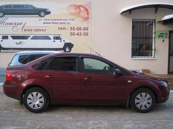 2006 Ford Focus Images