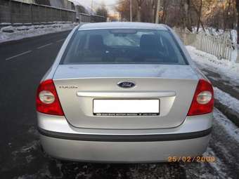 2006 Ford Focus Pictures