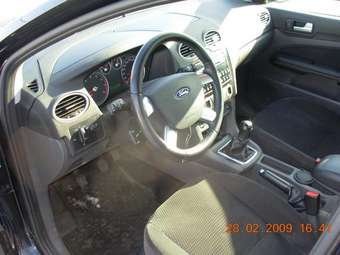 2006 Ford Focus Photos