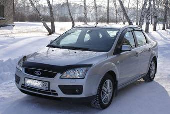 2006 Ford Focus Photos