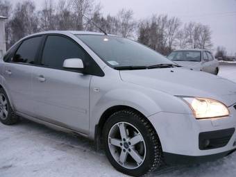 2006 Ford Focus Images