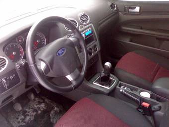 2006 Ford Focus Pictures