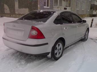 2006 Ford Focus Pictures