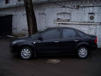 2006 Ford Focus Photos