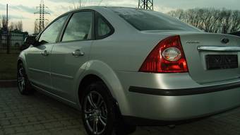 2006 Ford Focus Pictures