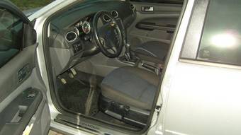2006 Ford Focus Photos