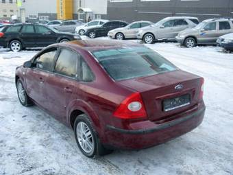 2006 Ford Focus Photos