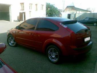 2006 Ford Focus Pictures