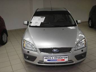 2006 Ford Focus Pictures