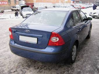 2006 Ford Focus Photos