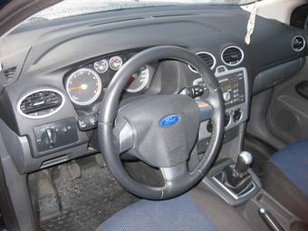 2006 Ford Focus Pictures