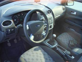 2006 Ford Focus Pictures