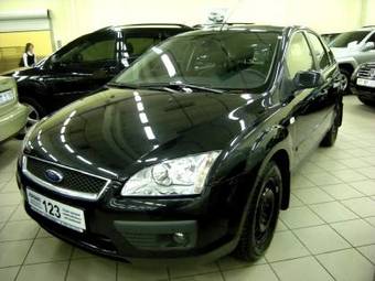 2006 Ford Focus Photos