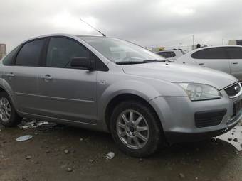 2006 Ford Focus Photos