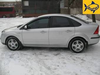 2006 Ford Focus Photos