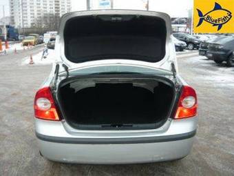 2006 Ford Focus Images