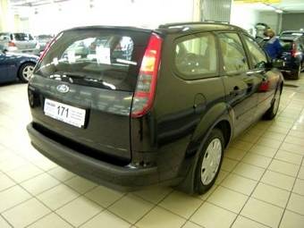 2006 Ford Focus Pictures