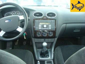 2006 Ford Focus Images