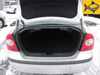 2006 Ford Focus Pictures