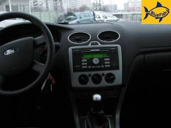 2006 Ford Focus Pictures