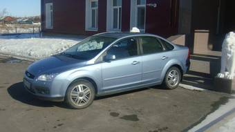 2006 Ford Focus Photos