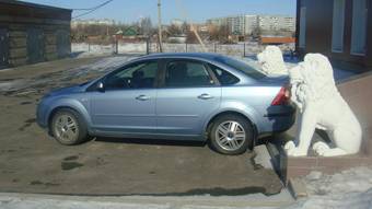 2006 Ford Focus Photos