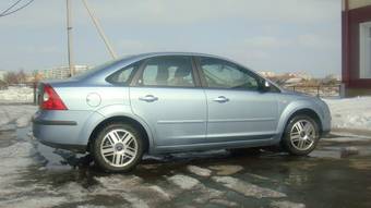 2006 Ford Focus Photos