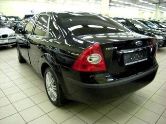 2006 Ford Focus Photos