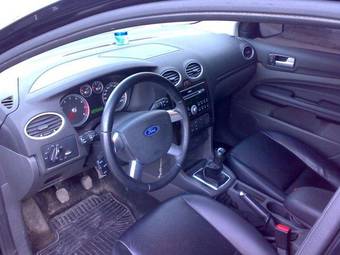2006 Ford Focus Photos