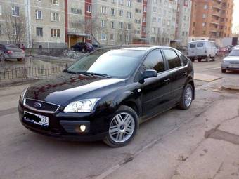2006 Ford Focus Pictures