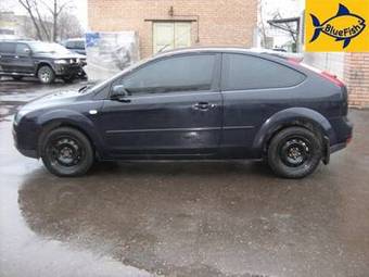 2006 Ford Focus Photos