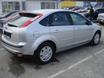 2006 Ford Focus Images