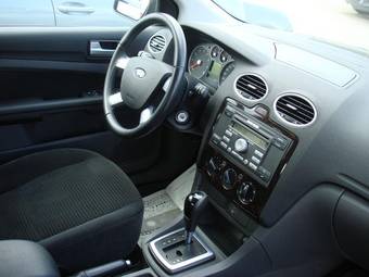 2006 Ford Focus Pictures