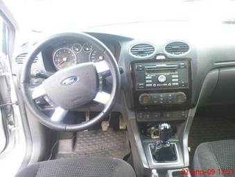 2006 Ford Focus Photos