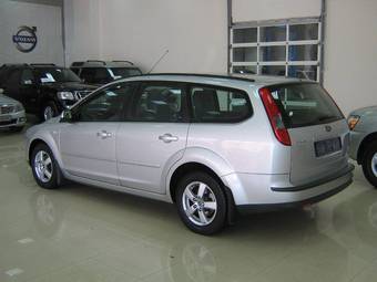 2006 Ford Focus Pictures