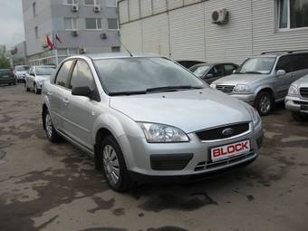 2006 Ford Focus Pictures
