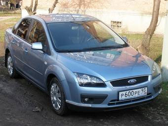 2006 Ford Focus Photos