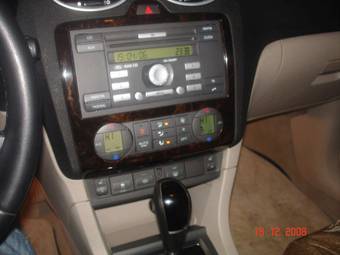 2006 Ford Focus Pictures